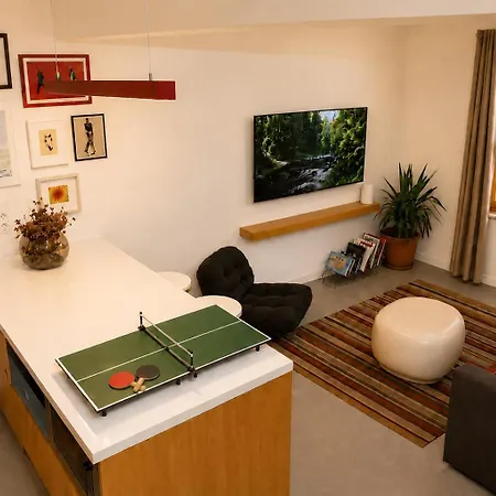 펜션 Center Modern Detached House In The Center *