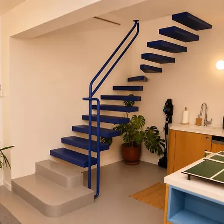 Vakantiehuis Center Modern Detached House In The Center Ayvalı